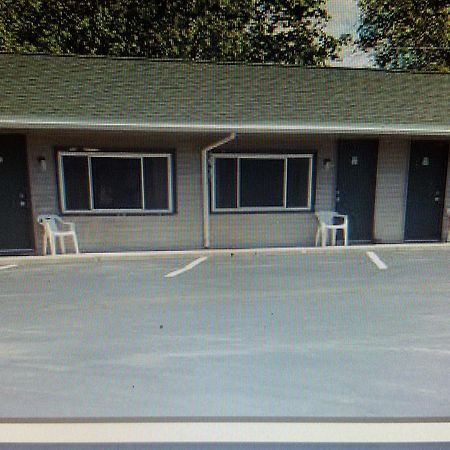 Relax Inn Montour Falls 외부 사진